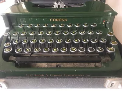 RARE 1935 Vintage Smith Corona  Silent  Typewriter - Stunning! • $465