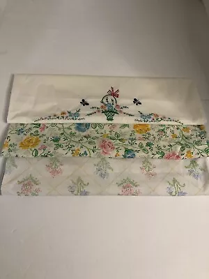 Pillow Cases Standard VTG Pillowcases Lot Of 3 • $12.99