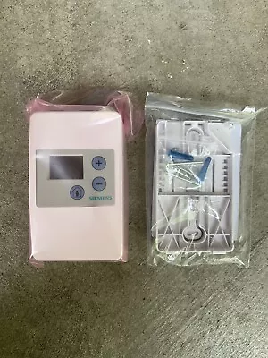 $45 • Buy Siemens QAA2280.FWSC Room Temperature Sensor Full Feature