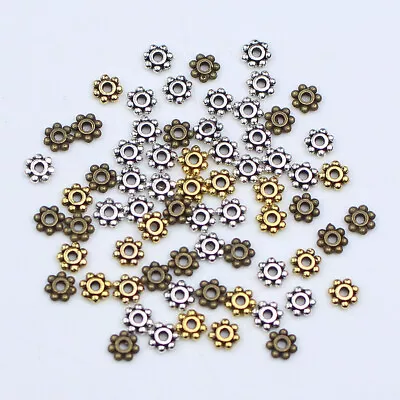 200pcs 4mm Daisy Flower Shaped Spacer Beads For Bracelet DIY Jewellery Making • £6.35