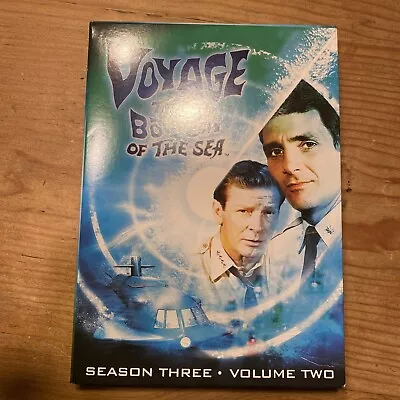 VOYAGE TO THE BOTTOM OF THE SEA-Season 3 Volume 2 3 DVD 2007 • $25