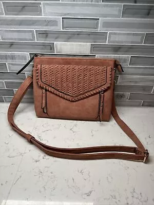 VR NYC 8  X 9.5  X 2.5  Clay Magnetic Flap Closure Woven Crossbody Bag Purse • $25.16