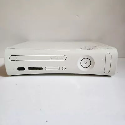 Xbox 360 Console White FOR PARTS ONLY 160220384505 • $14.99