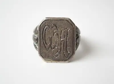 835 Silver Ring Seal Ring Monogram Initials WH Or Hw Solid 0.5oz/Gr.60 • $100.06