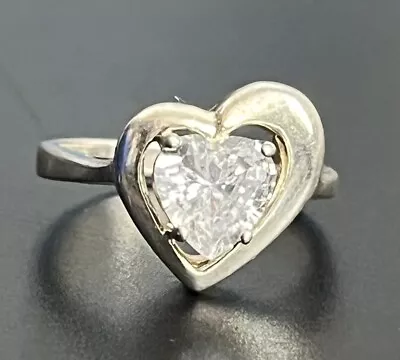 Vtg Sterling Silver DQ 925 KR  Solitaire Cocktail Designer Band Ring Heart 8.25 • $9.95