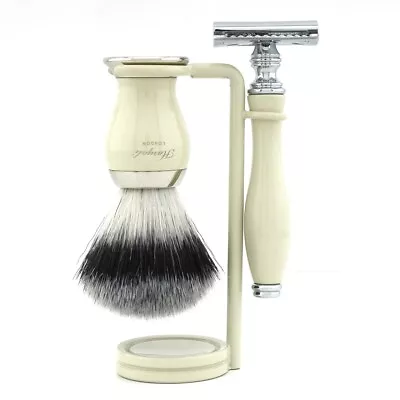 Mens Manual Shaving Set With Double Edge Safety Razor Shaving Brush And Stand  • $37.60