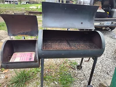 Royal Gourmet Charcoal Grill With Offset Smoker - CC1830FC • $30