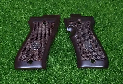 Beretta 80F 82FS 85F 85FS Wood Grain Pistol Grips Checkered W/ Medallion JG85FW • $45.84