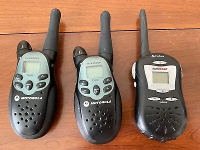 3 Two Way Radios (2 Motorola Talkabout T5000s And 1 Cobra Microtalk) • $10.99