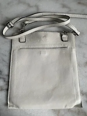 M0851 White Flat Leather  Crossbody Bag • $40.06