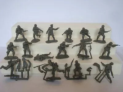 Conte WW II / Longest Day / 1/32 German Infantry Sets 1 & 2 / 16 In All 16 Poses • $67