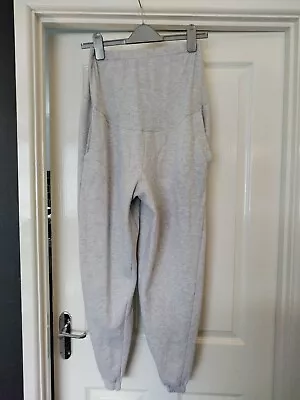 New Look Ladies Grey Maternity Joggers. Size 12 • £3.30