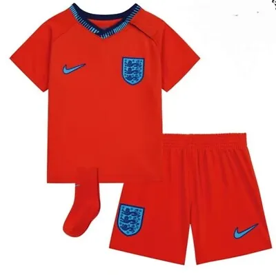 Nike England Football Away Child Baby Kit 2022/2323. 12-18mnths * RRP £49.99* • £16.99