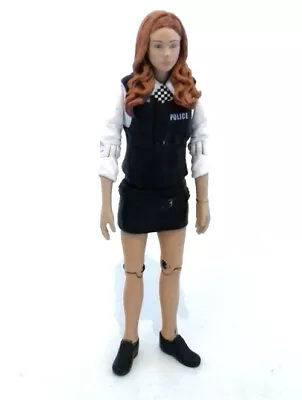 £16.09 • Buy BBC TV DOCTOR WHO Companion POLICE OUTFIT Amelia Pond  6  Toy Action Figure Amy
