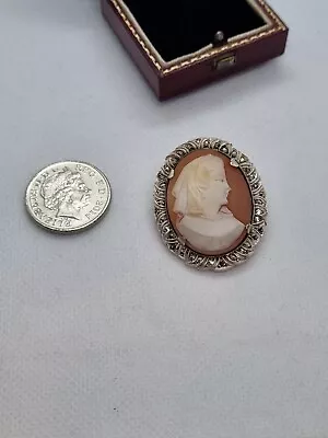 (62) 835 Cameo Brooch Set With Marcasite • £25