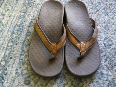 £41.65 • Buy VIONIC Orthaheel Tide II-Flip-Flop Sz 11 Sandal 44TIDEII-Bronze Metallic NWOB
