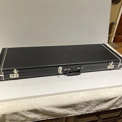 Vintage 1960's  Guitar Case Black Cheney • $450
