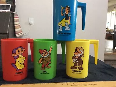 Vintage Plastic Mugs Snow White And 7 Dwarfs Walt Disney Productions 1970s  • $18.75