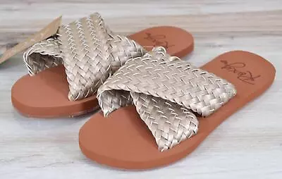 NEW Roxy ROSELANI Women's Woven Faux Leather Slides Sandals Size 5 Gold • $21.84