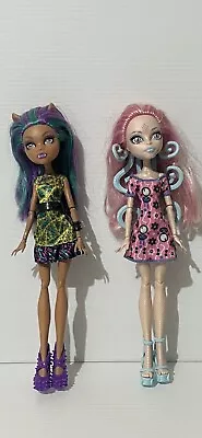 Monster High Scare N Makeup Clawdeen Wolf & Viperine Gorgon Dolls. • $24.89