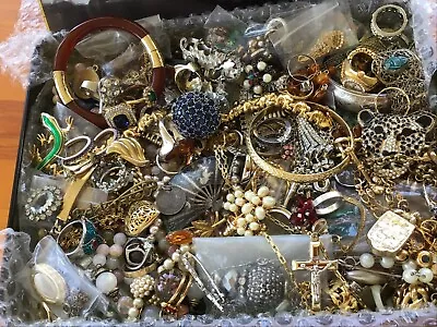 TREASURE Hunt Tin Full Of Vintage Newer Jewellery #3 Great Lot 2.4kg RELISTED • $30.90