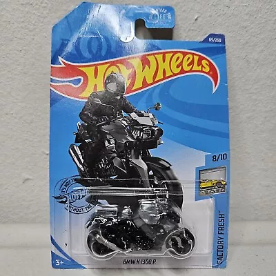 Hot Wheels Factory Fresh BMW K 1300 R Motorcycle 8/10 Gray Black Diecast 1:64 • $2.99