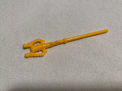 $9 • Buy 1997 Batman & Robin Deluxe Wing Blast Robin Figure MISSILE /ROCKET Yellow PART