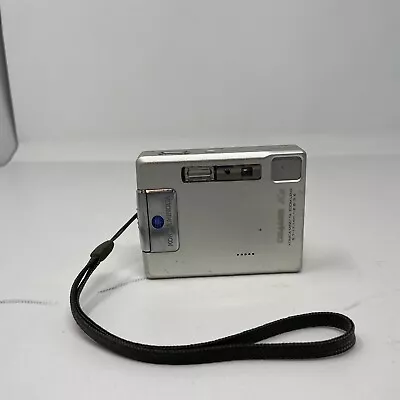 Konica Minolta Dimage Xg 3.2MP Compact Digital Camera Silver Untested • $40