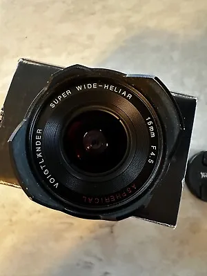 VOIGTLANDER SUPER WIDE-HELIAR 15mm F/4.5 LENS LEICA M MOUNT • $385