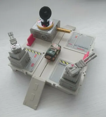 Vintage Galoob Micro Machines Travel City Battle Block Play Set • £5.99