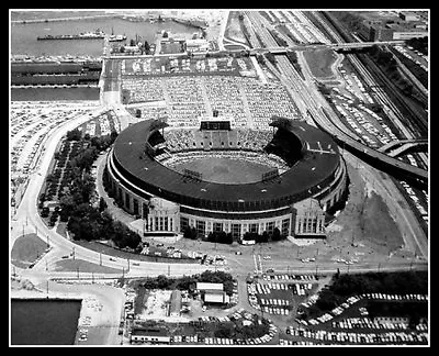 Cleveland Municipal Stadium Photo 8X10 - #5 Indians Browns • $7.95