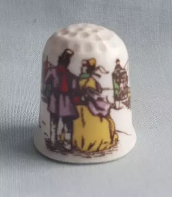 Coalport Bone China Thimble - Christmas 1979 • £1.50