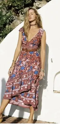 $60 • Buy Arnhem Spanish Rose Maxi Wrap Dress Sz 12 Runs Small  :Please Read Description ￼