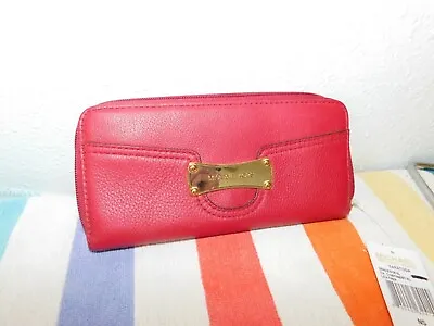 Michael Kors  Saratoga  TZ Continental Wallet  Red/Cherry  Leather  NWT  $158.00 • $89