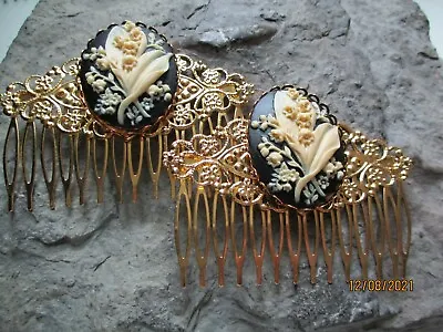 PAIR OF HANDMADE LILY OF THE VALLEY CAMEO GOLD FILIGREE COMBS - Black - FLORAL • £30.81