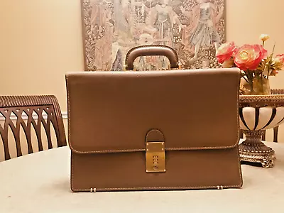 GUCCI Of MILANO   Vintage Brown Leather Briefcase / Portfolio / Satchel - ITALIA • $770