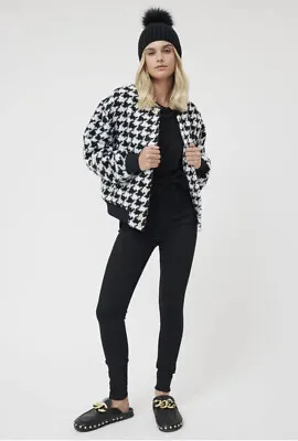 Decjuba GWEN HOUNDSTOOTH BOMBER JACKET Size M RRP $149.95 • $82