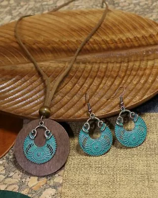 Womens Copper Geometric Dangle Earrings Turquoise Pendant Wooden Boho Jewelry  • £8.99