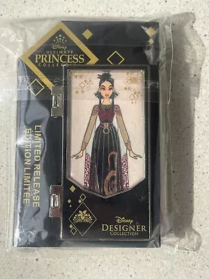Disney - Mulan Ultimate Princess Designer Collection Hinged Pin • £11
