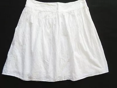 Merona Skirt Womens 14 White Eyelet Lace Mini Knee Length Side Zip Cotton Casual • $7.34