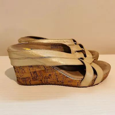Volatile Sandals Tan Beige Cork Wedge Platform Women’s 9 • $16