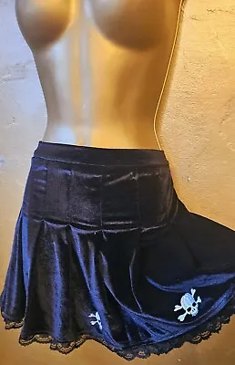 Cute Black Velvet Skater Skirt White Skull&Crossbone Detail Lace Hem S.M Zip • $31.11