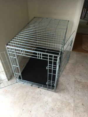 £10 • Buy Pets At Home Small Folding Dog Cage - 2 Doors