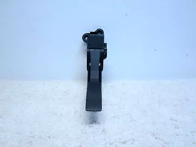 Mercedes-benz W163 /w164 / W166 / Ml Series Oem Throttle Pedal A1643000004 #3c-9 • $50