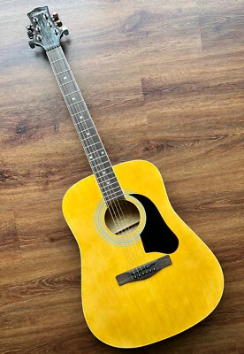 $195 • Buy Silvertone Dreadnought Pro Series Acoustic Guitar & Gig Bag Mint!!