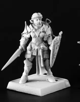 RPG Miniature Female Half Orc Paladin Reaper Metal DnD Figure Irabeth Tirabade • £10