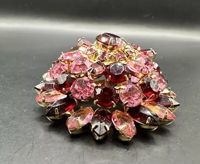 Domed Vintage Brooch Pin Gold Tone Pink Flower Rhinestone J96 • $49.99