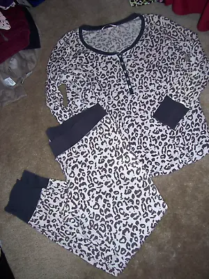 VICTORIAS SECRET 2 Piece Pajama Set Jungle Design Size XL • $12