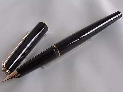 Montblanc Fountain Pen Black GT Cartridge Filling System Steel Nib • $99.99