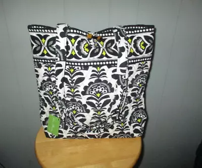 VERA BRADLEY Tote Fanfare Black & White Quilted Fabric NWT • $25